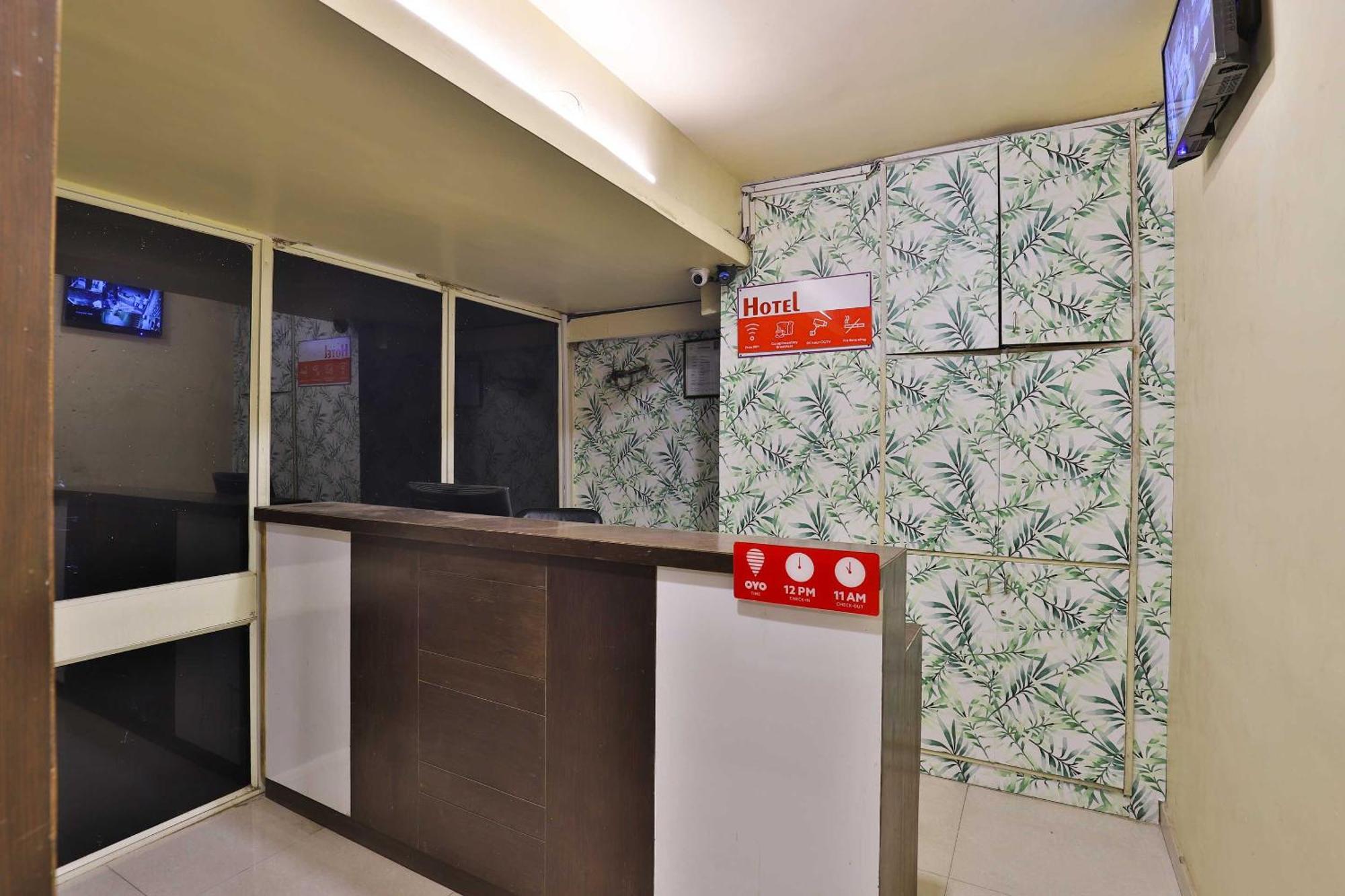 Spot On Hotel Shreeji Palace Ahmedabad Eksteriør bilde