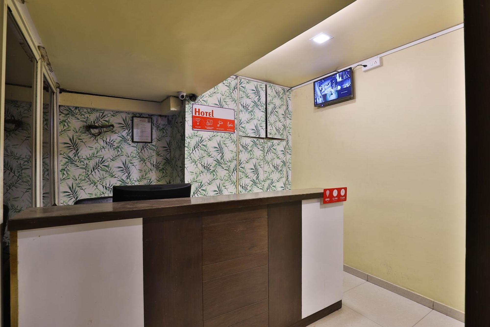 Spot On Hotel Shreeji Palace Ahmedabad Eksteriør bilde